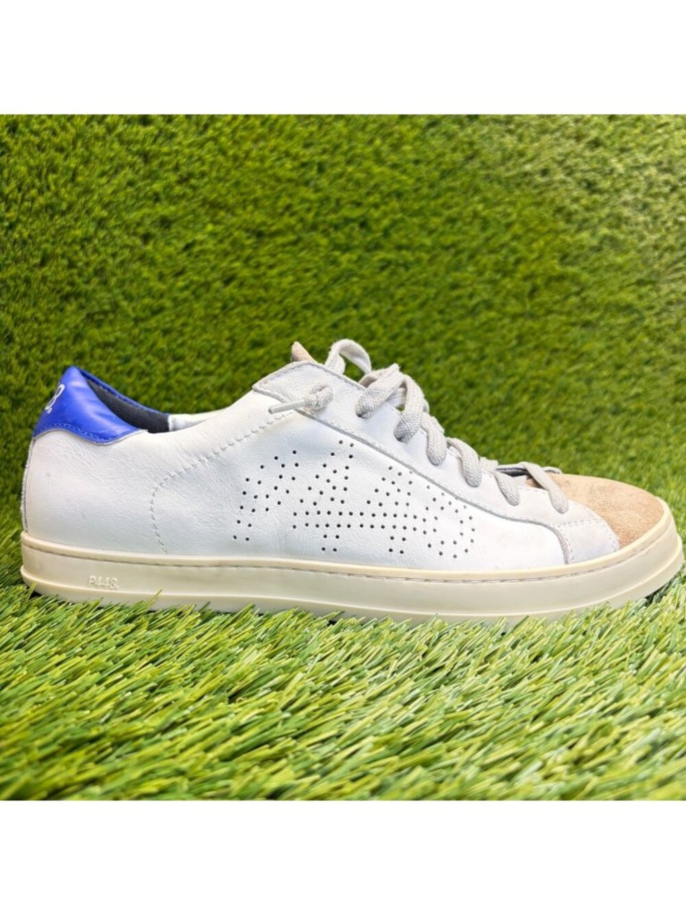 P448 John Low Womens Size 9 White Blue Athletic Leather Walking Shoes Sneakers